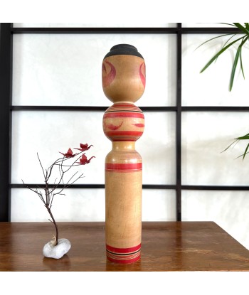 Kokeshi traditionnelle de style tsugaru de Yoshiki Sato | Fleur de pivoine pas cher 