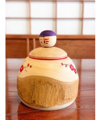 Kokeshi boîte et ses surprises cachées de Yuka Tumizuka shop